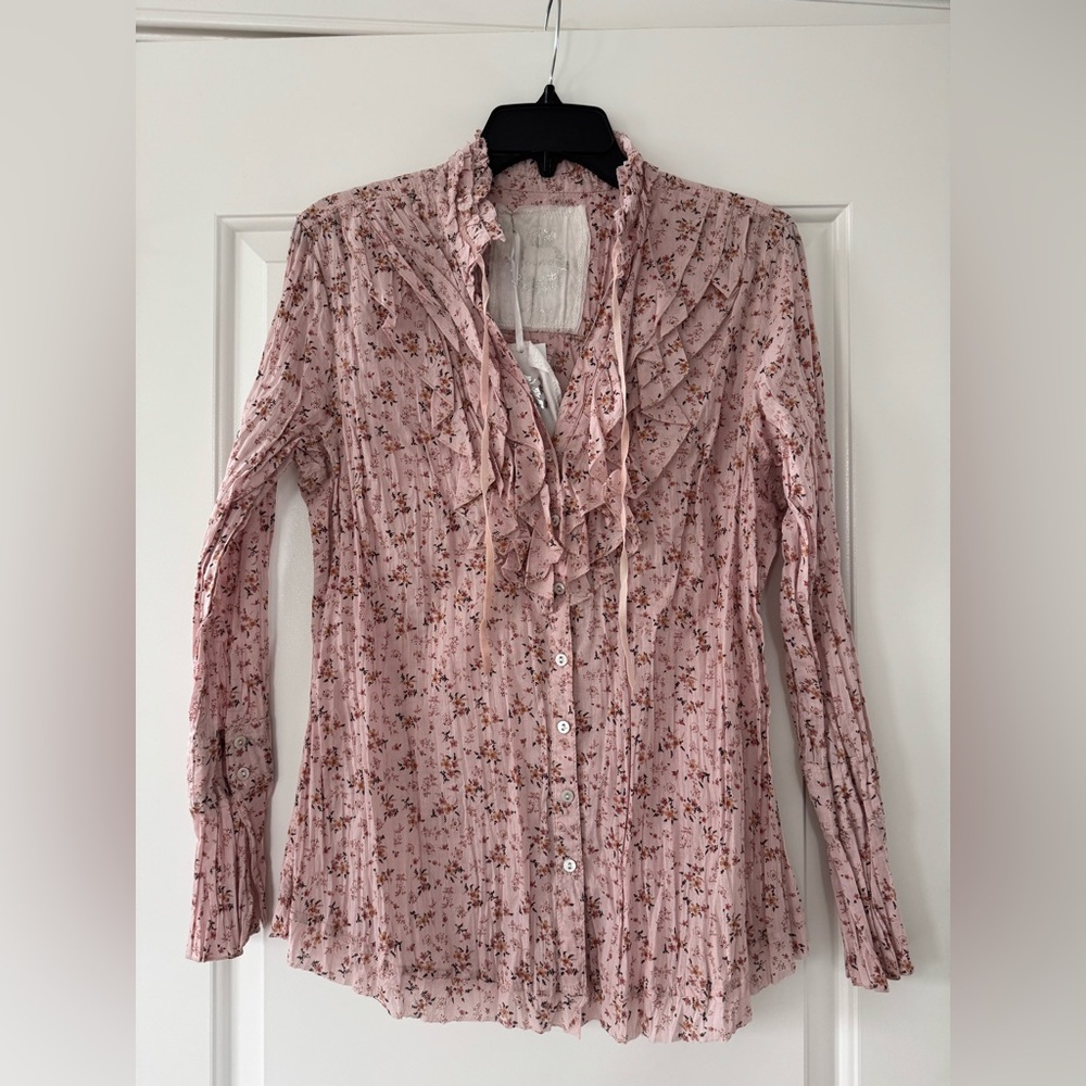 *NWT* CINO Floral Pink Ruffled Blouse